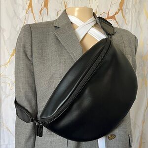 BCBGeneration Black side bum pack